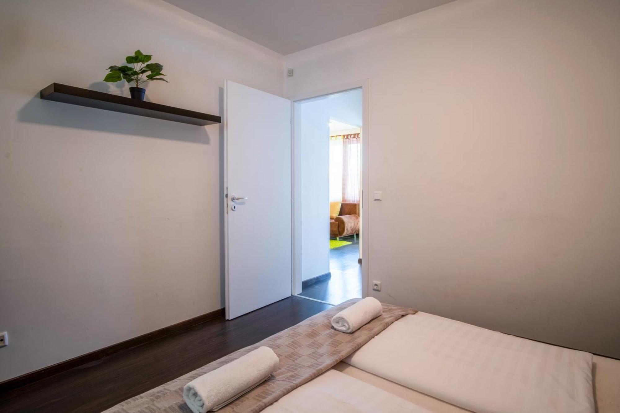 Myflat Siofok Beach Apartment Экстерьер фото