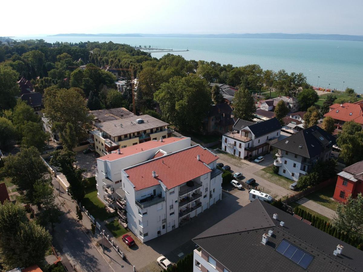 Myflat Siofok Beach Apartment Экстерьер фото
